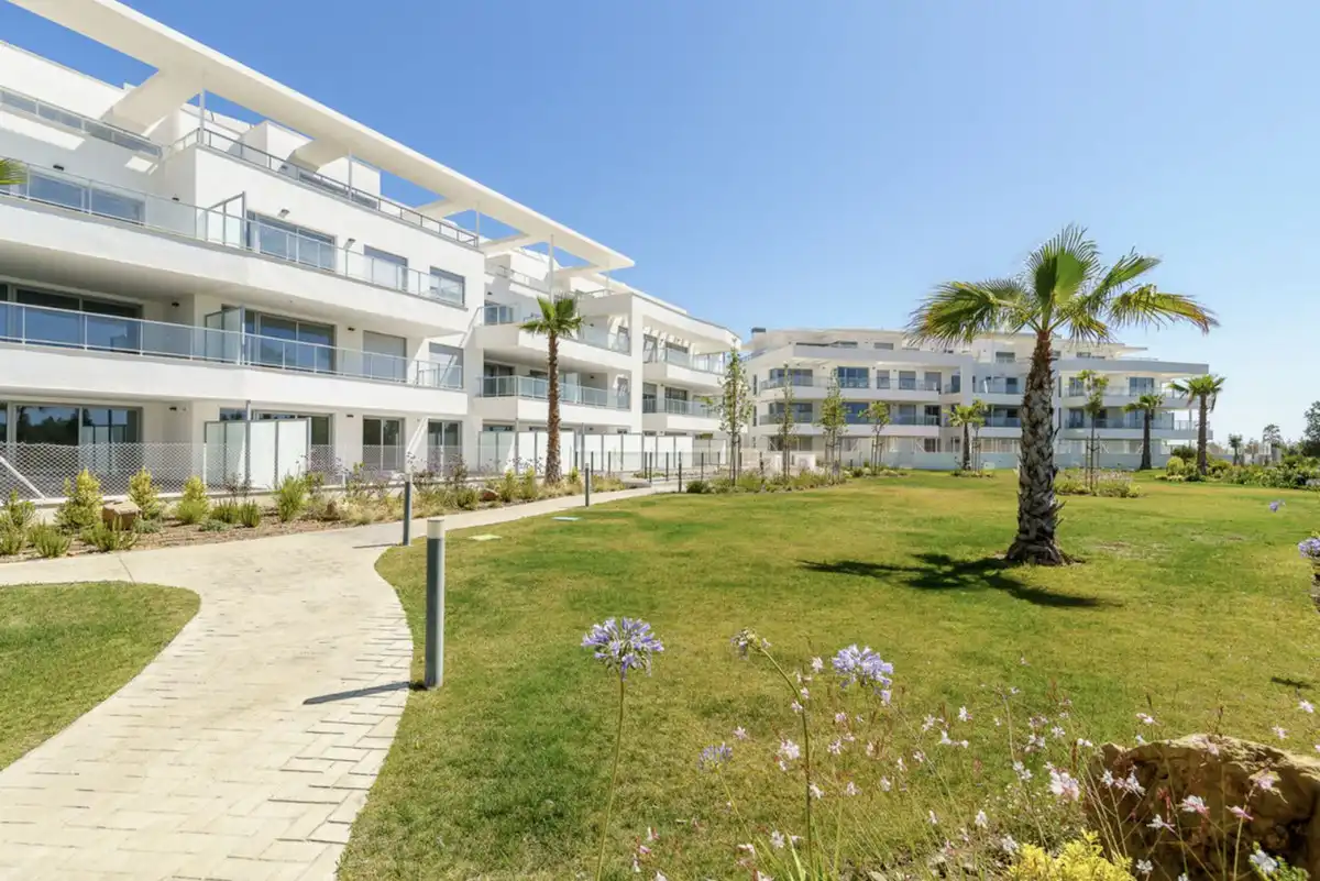 Apartment with pool for sale in El Faro de Calaburra - Chaparral, imagen 8