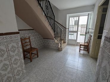 House for sale in Poleares