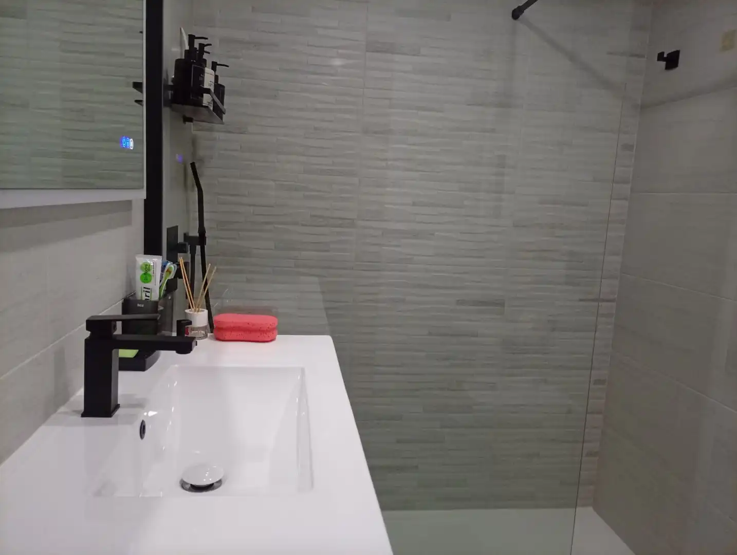 Baño de Piso de alquiler en Valladolid con Calefacción