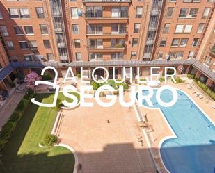 Vista exterior de Pis de lloguer en  Madrid Capital amb Calefacció i Piscina