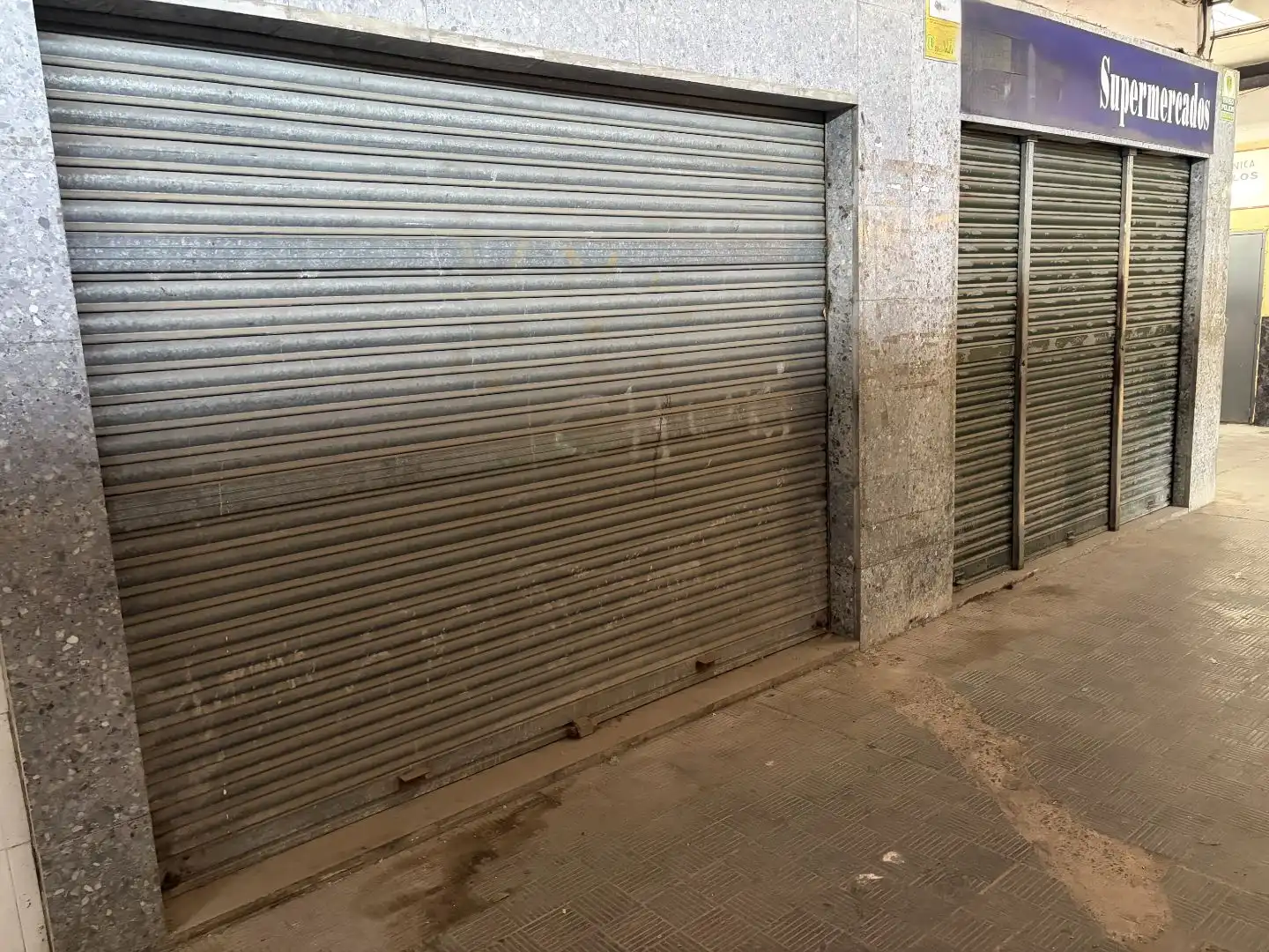 Commercial properties for sale in Sevilla  with Air Conditioner and Furnished