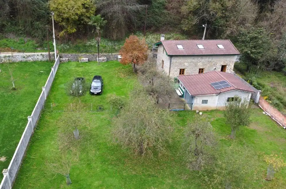 Casa o xalet en venda en Oviedo  amb Moblat