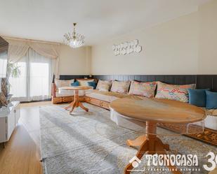 Living room of Flat for sale in  Barcelona Capital  with Air Conditioner, Heating and Parquet flooring