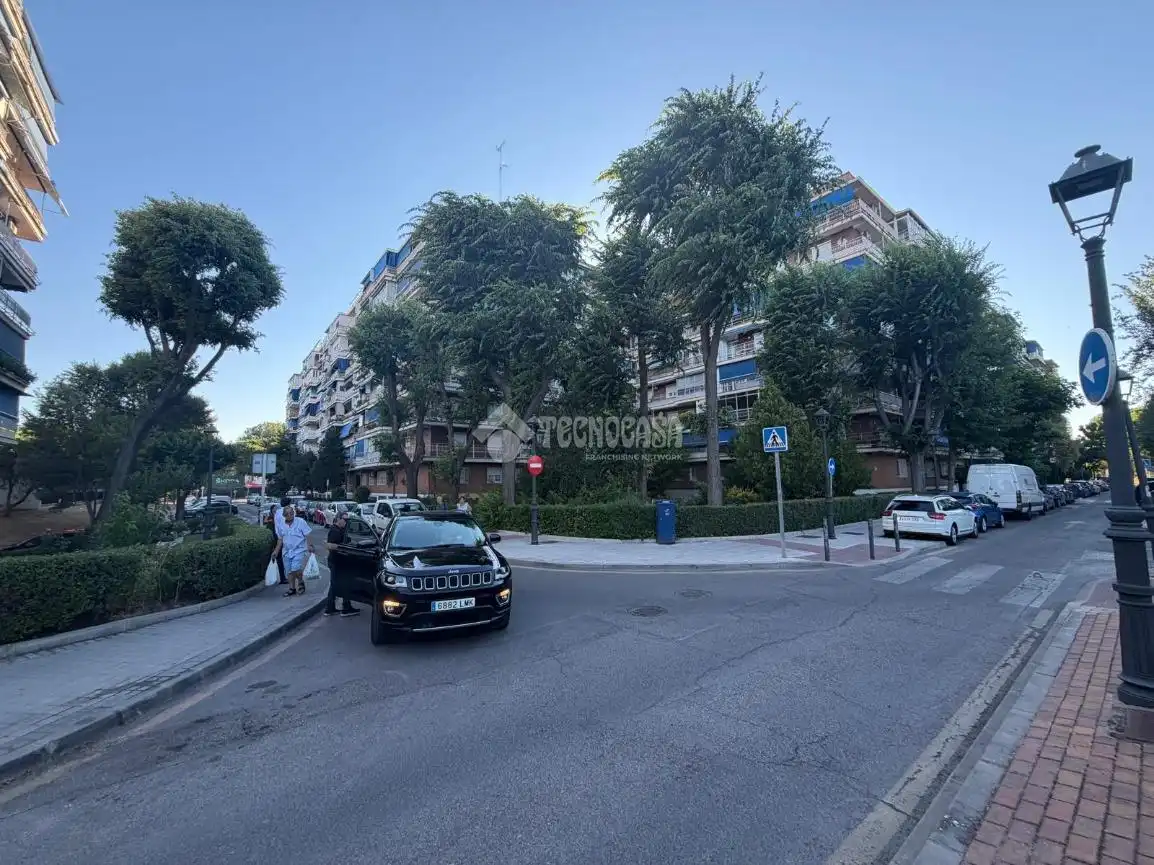 Vista exterior de Pis en venda en Móstoles