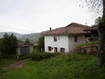 Terraced house for sale in Villaviciosa - Lugás La Pedrera