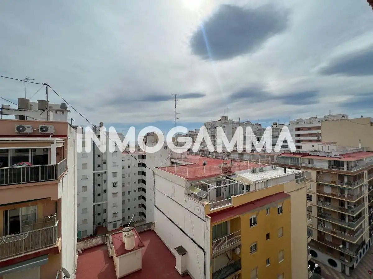 Vista exterior de Piso en venta en Cullera con Aire acondicionado, Calefacción y Terraza