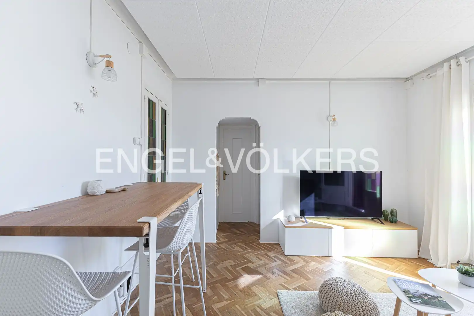 Sala de estar de Ático en venta en Barcelona con Calefacción y Parquet