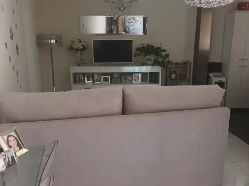 Sala d'estar de Planta baixa en venda en Aranjuez amb Aire condicionat