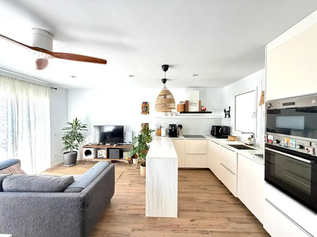 Kitchen of Flat for sale in Arenys de Mar  with Air Conditioner and Furnished