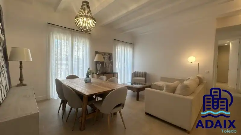 Dining room of Flat for rent in Toledo  with Air Conditioner, Heating and Furnished
