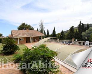 Jardí de Casa o xalet en venda en Benicasim / Benicàssim amb Aire condicionat, Calefacció i Jardí privat