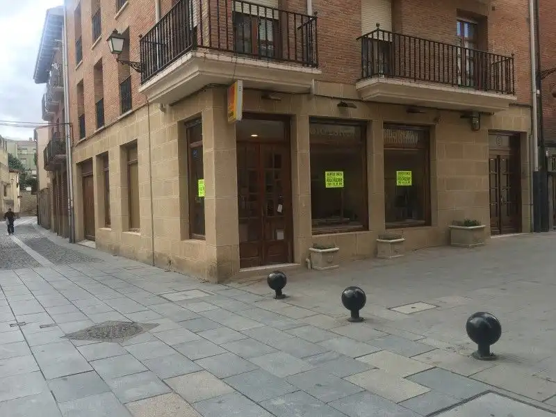 Local comercial de lloguer a Santo Domingo de la Calzada