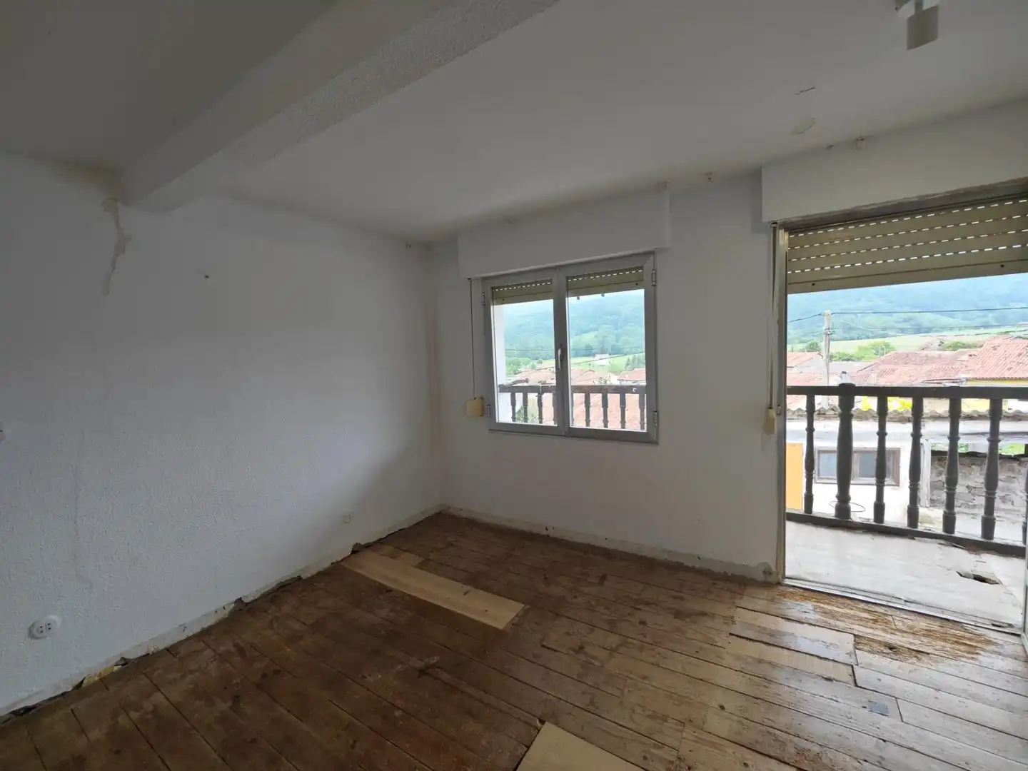 Dormitori de Casa o xalet en venda en Ruente