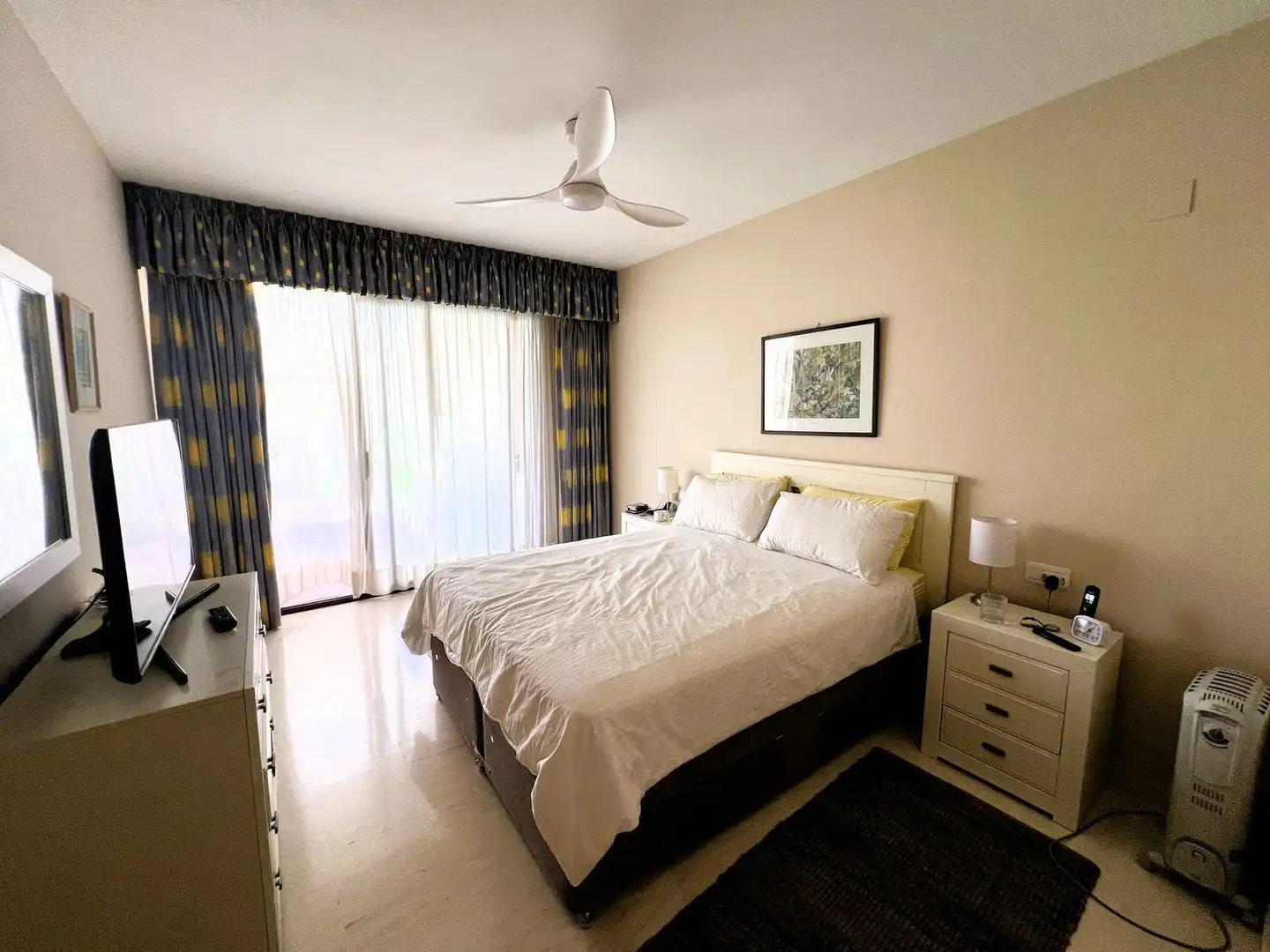 Apartment with pool for sale in Urbanizacion Cartuja del Golf 12, imagen 9