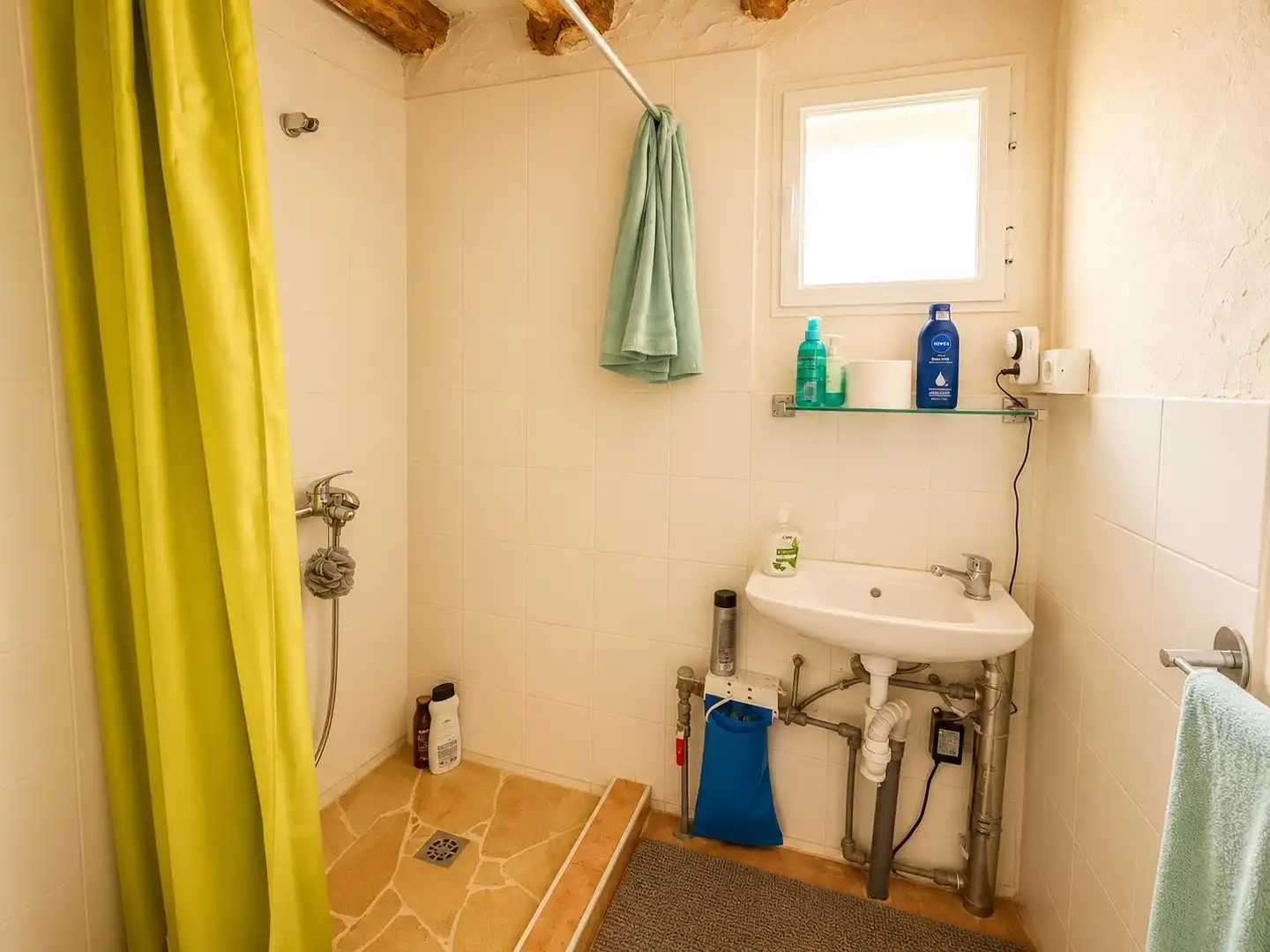 Bany de Casa o xalet en venda en Aspe amb Jardí privat, Terrassa i Traster