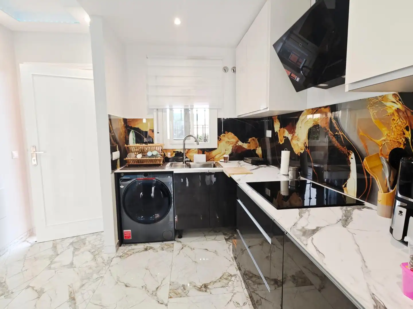 Kitchen of Ground floor for rent in Mijas  with Air Conditioner, Private garden and Terrace