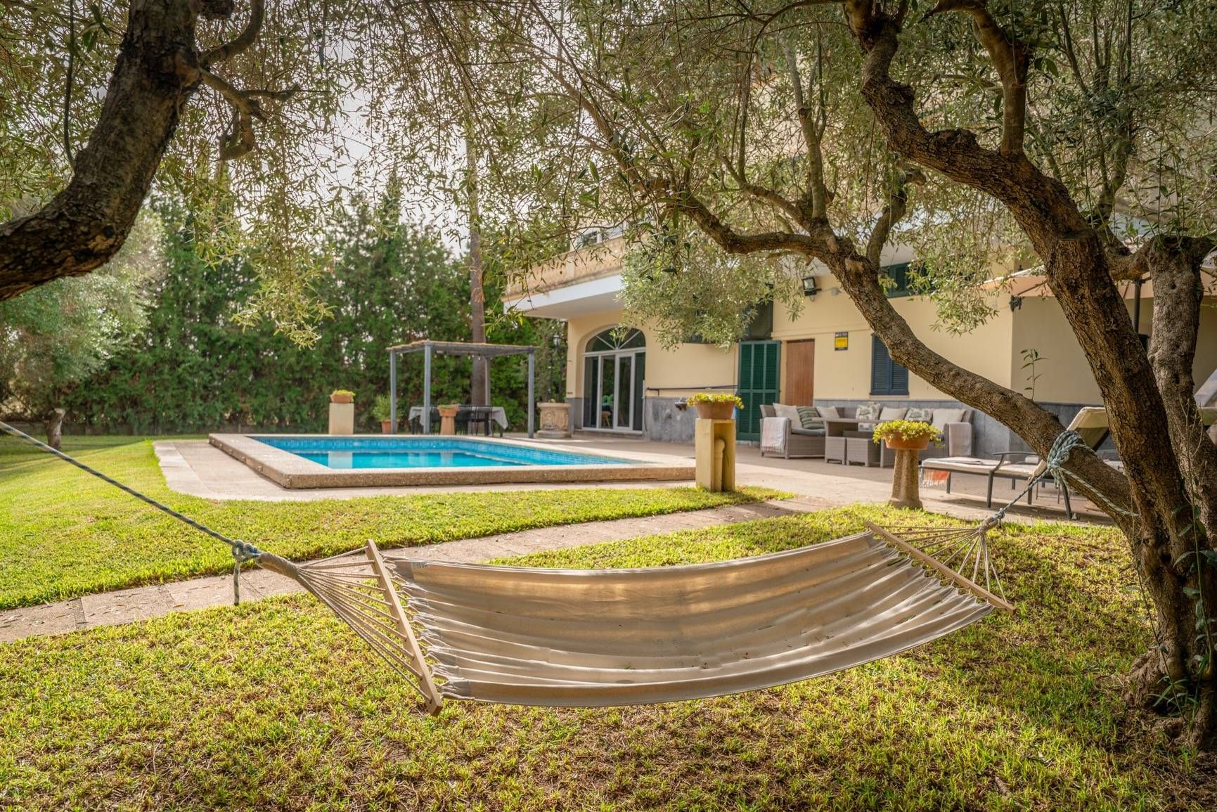 Jardín de Finca rústica de alquiler en Sant Joan con Aire acondicionado, Calefacción y Jardín privado