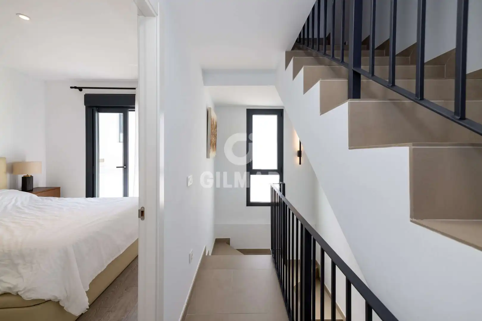 Casa adosada en venda en Estepona amb Calefacció