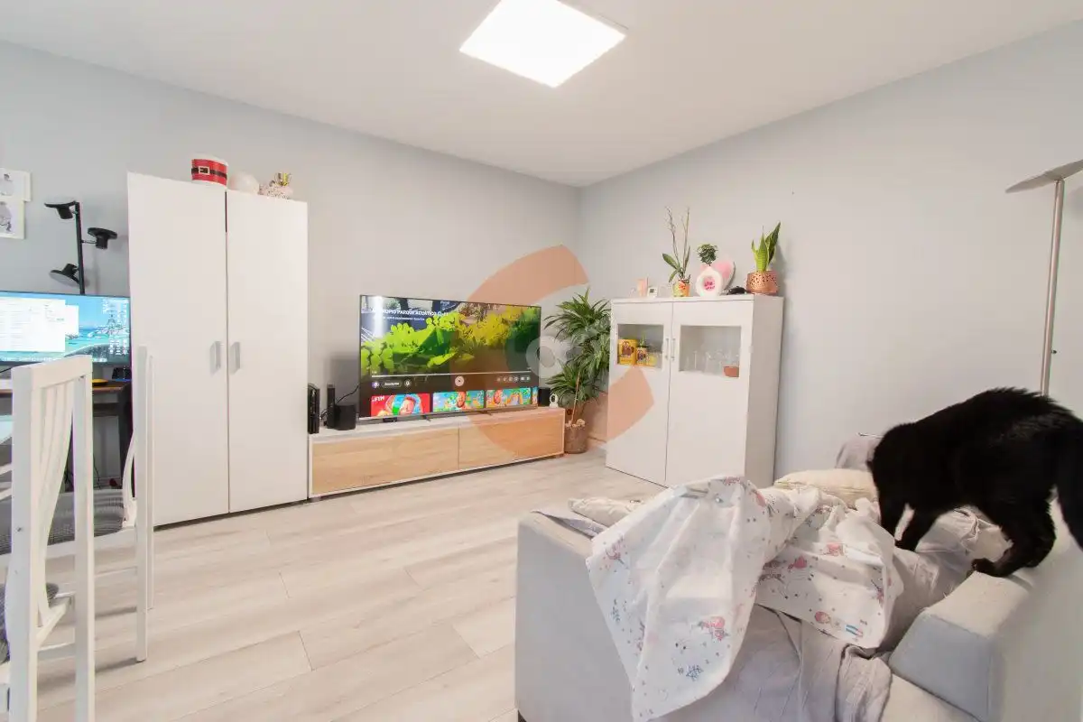 Sala d'estar de Pis en venda en El Vendrell amb Aire condicionat, Calefacció i Parquet