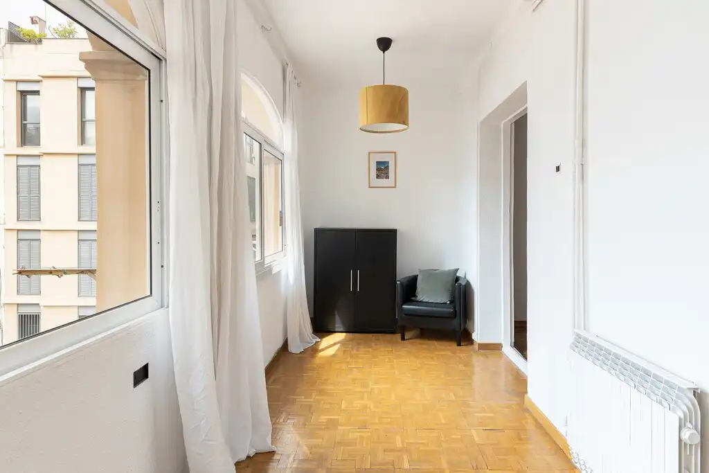 Apartamento en venta en Barcelona con Calefacción, Parquet y Balcón