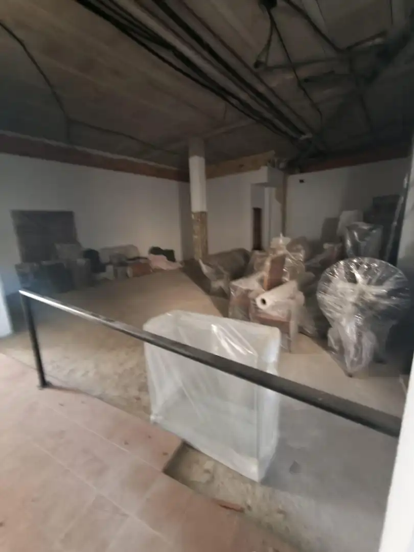 Local en venta en Villar del Arzobispo