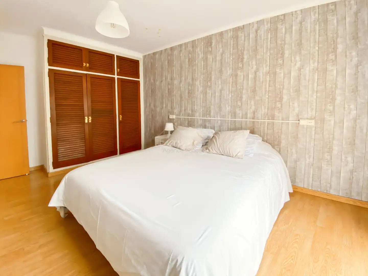 Habitación de Casa adosada en venta en Llançà con Aire acondicionado, Calefacción y Terraza
