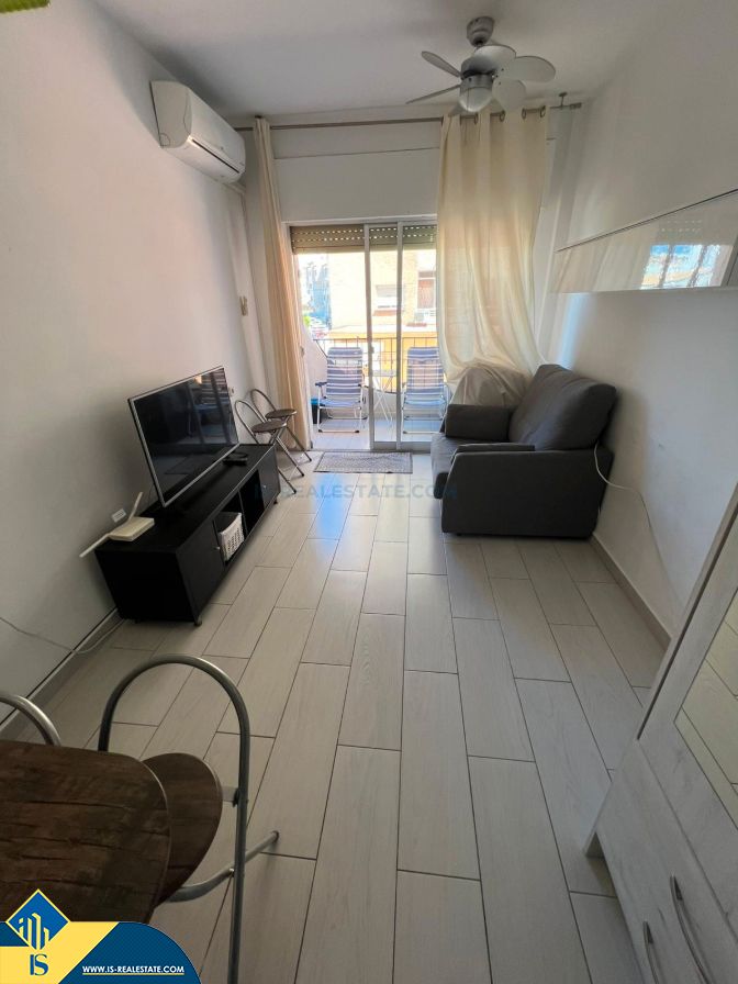 Sala de estar de Estudio en venta en Torrevieja con Aire acondicionado, Calefacción y Terraza