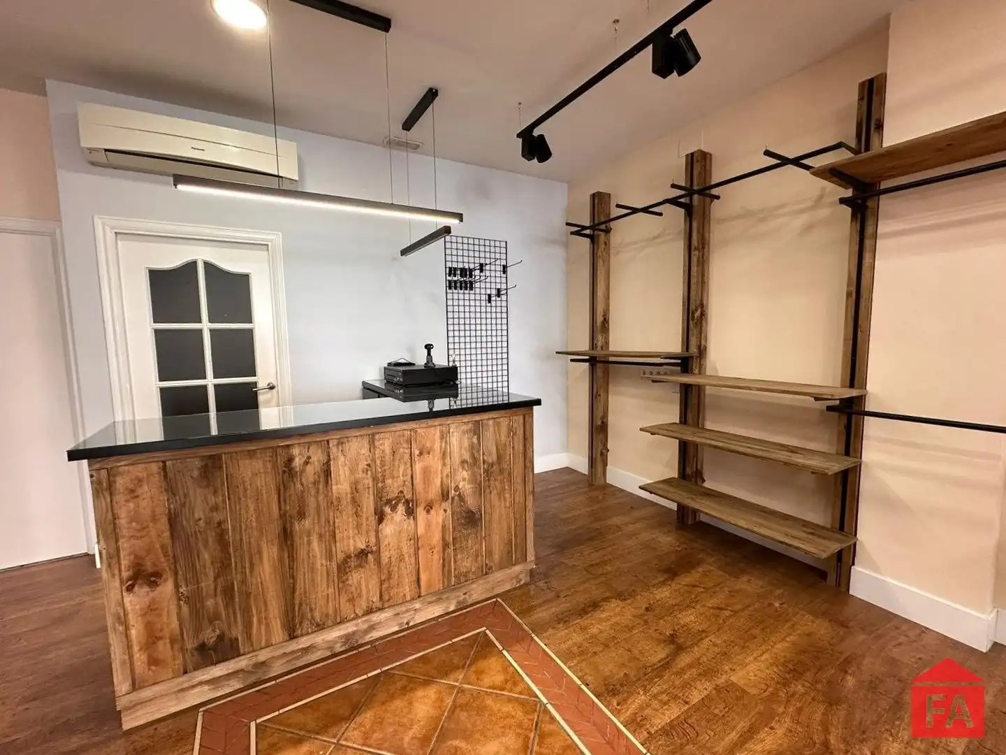 Business premises to rent in Centre, imagen 15
