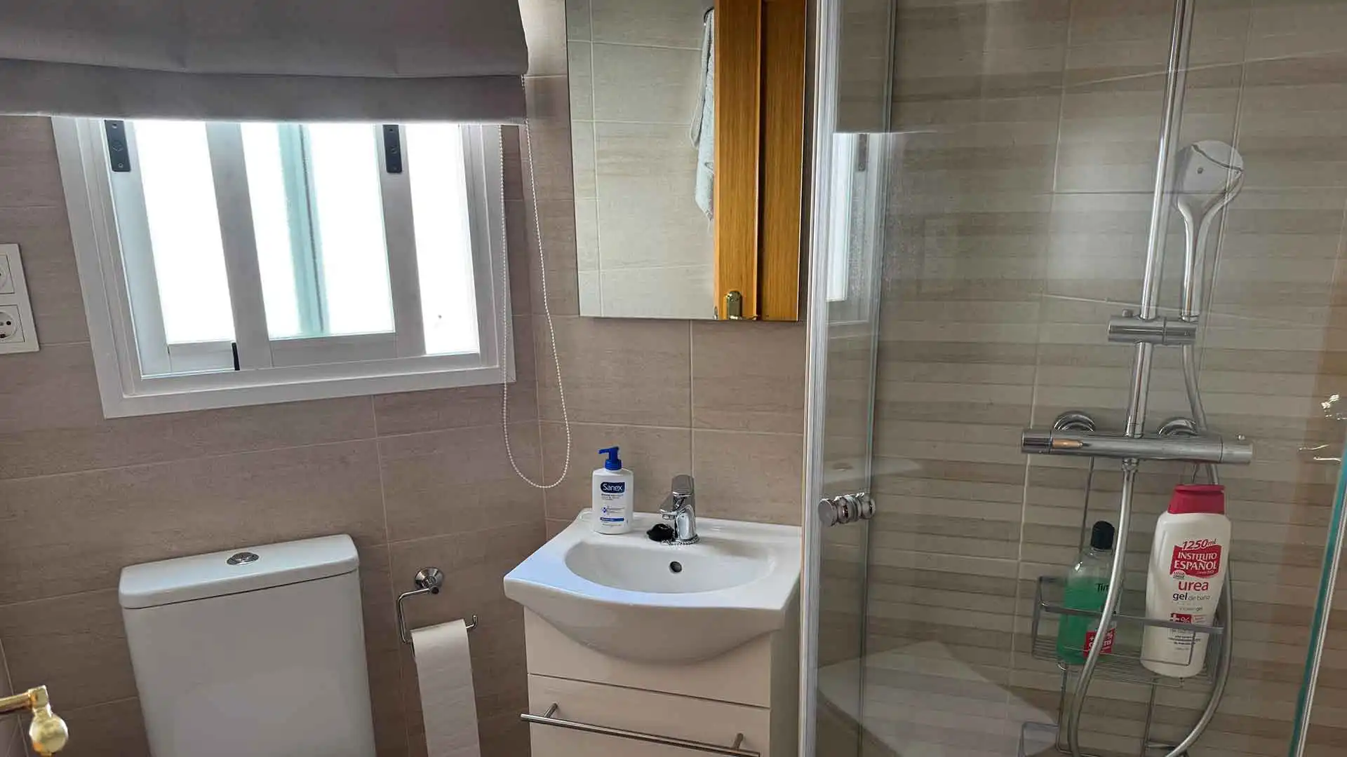 Bany de Àtic en venda en Estepona amb Aire condicionat, Terrassa i Piscina