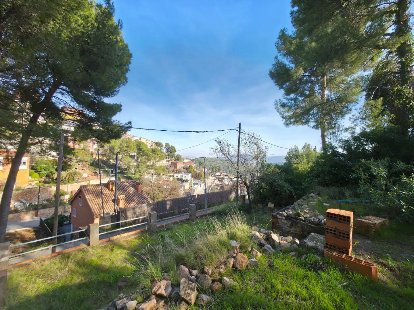 Vista exterior de Residencial en venda en Corbera de Llobregat