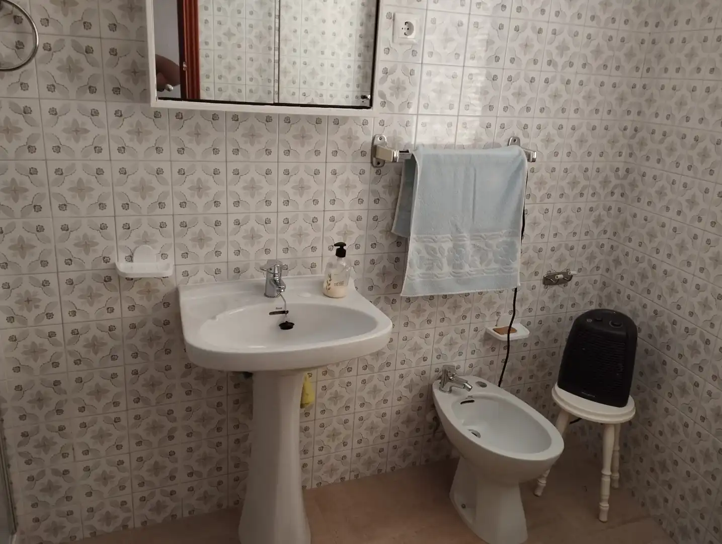 Bany de Pis en venda en Cabra