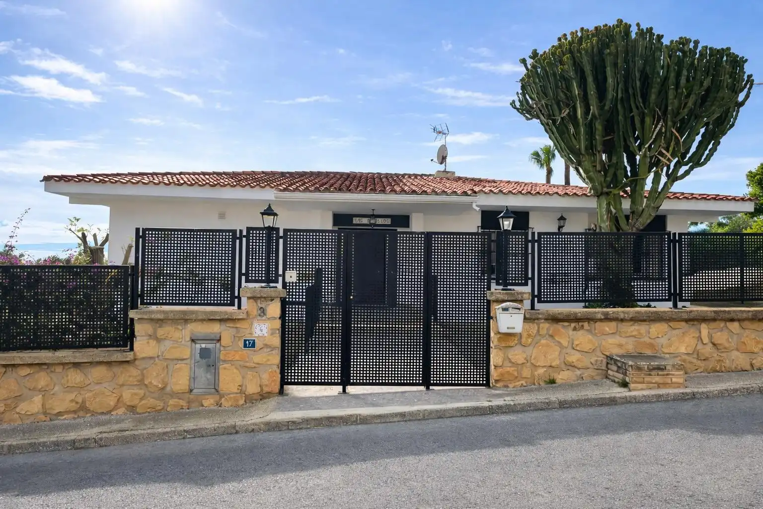 Casa o xalet en venda a Montebello - Nou Espai