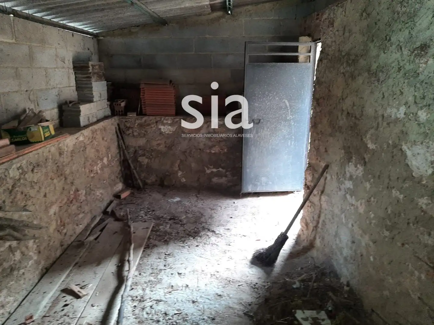 Casa o xalet en venda en Zambrana amb Jardí privat i Traster