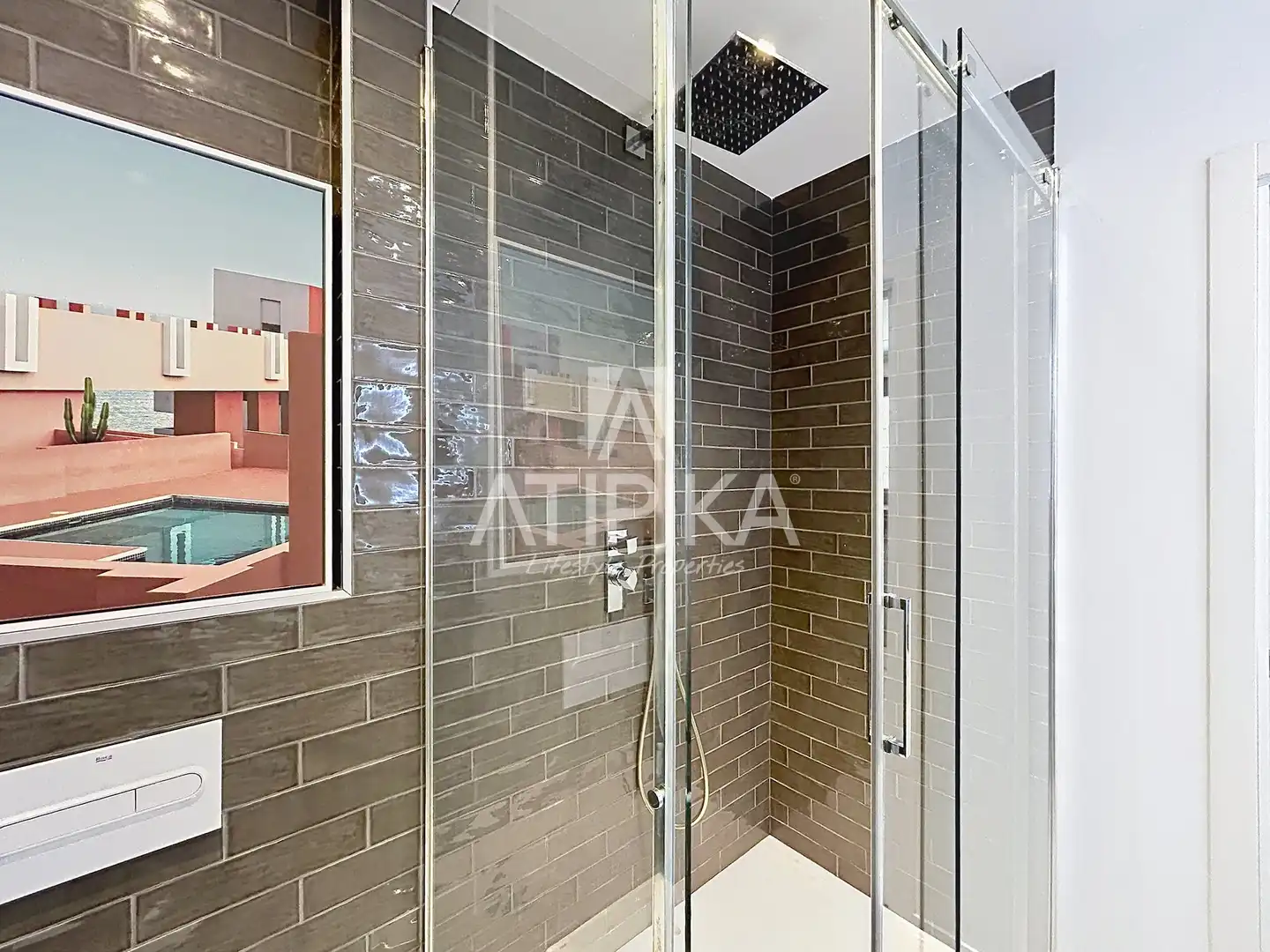 Badezimmer von Dachboden zur Miete in Barcelona mit Klimaanlage, Heizung und Parkett