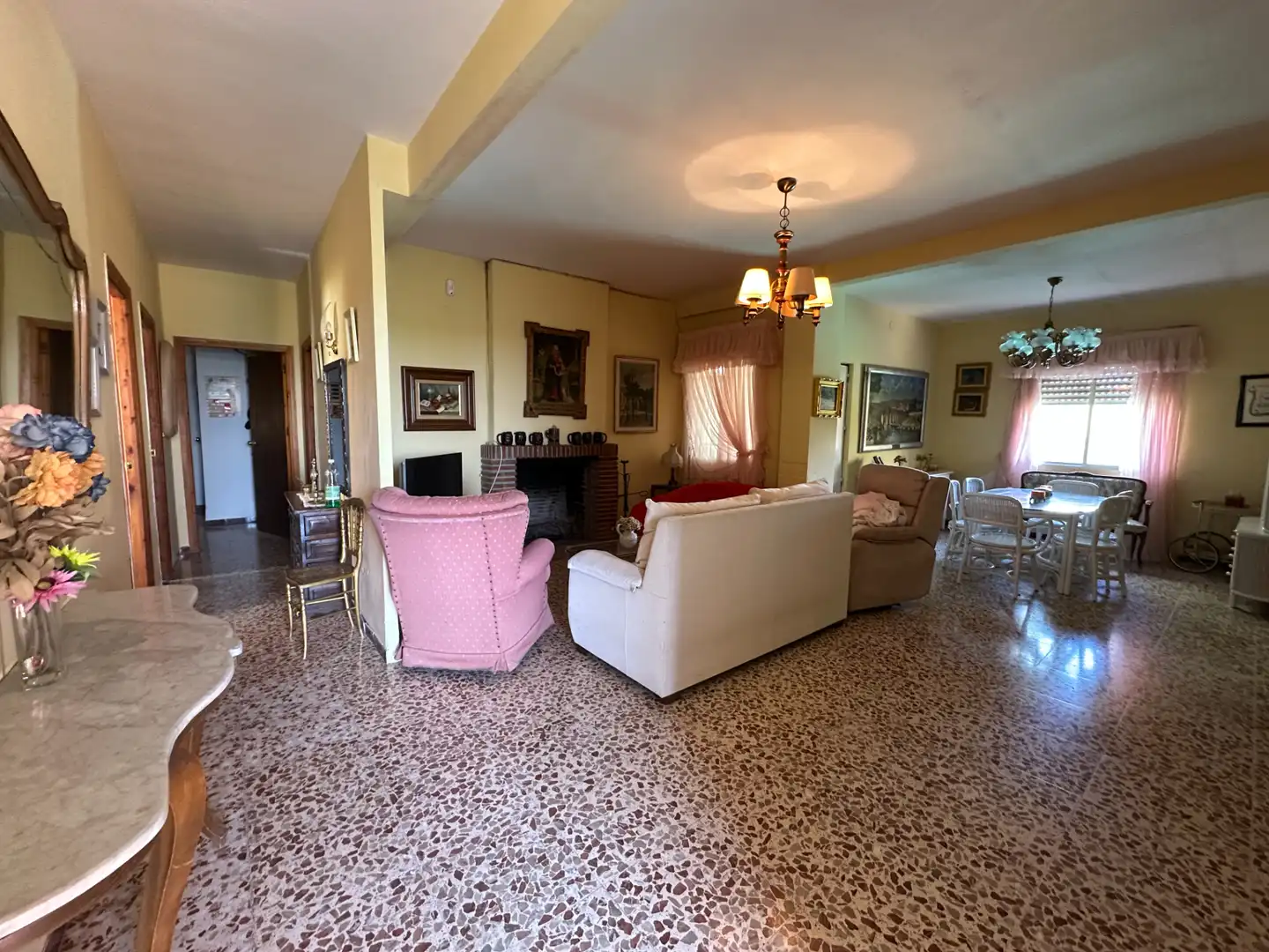 Sala de estar de Casa o chalet en venta en Úbeda con Aire acondicionado, Jardín privado y Terraza