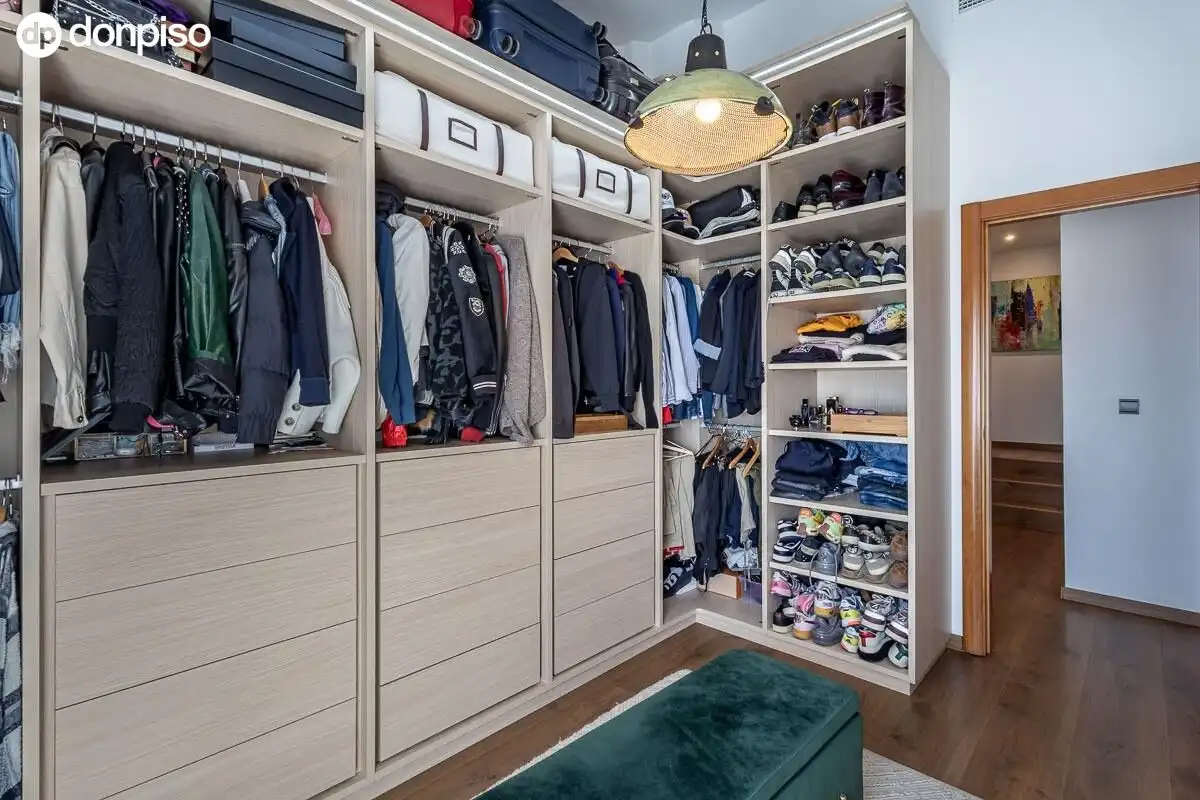 Bedroom of Detached homes for sale in Granada