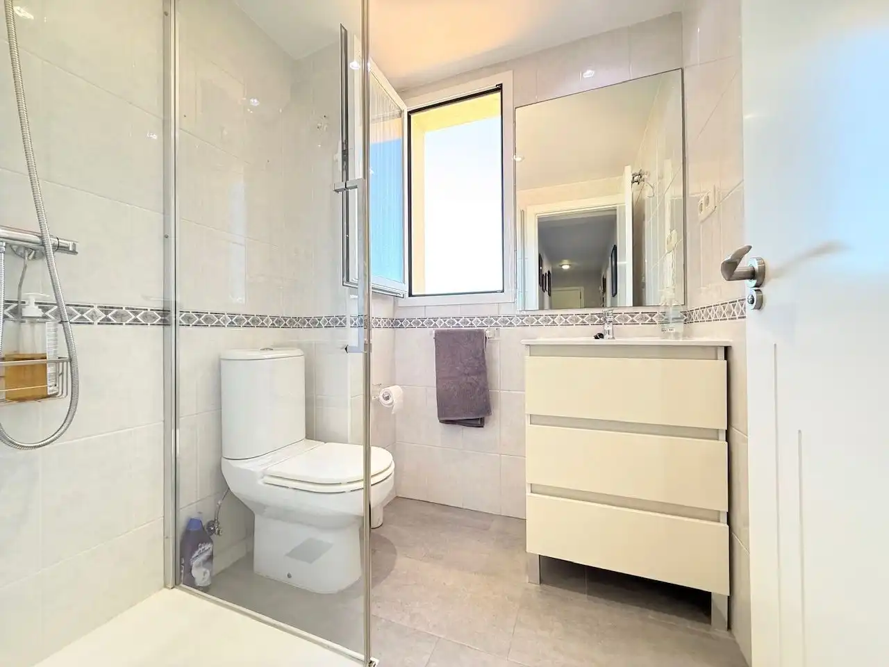Bathroom of Attic for sale in Vélez-Málaga  with Air Conditioner, Heating and Terrace