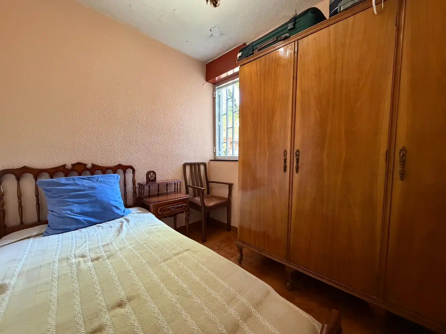 Bedroom of Flat for sale in Madrid  with Air Conditioner, Heating and Furnished