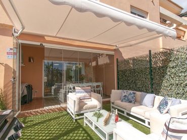 Flat with pool for sale in Riviera del Sol