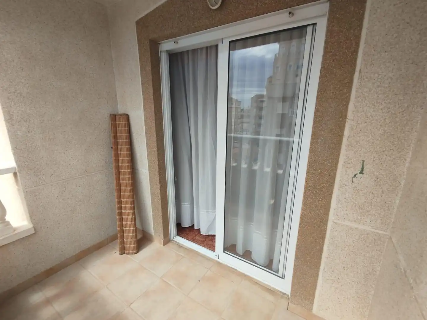 Terraza de Apartamento en venta en Torrevieja con Terraza, Amueblado y Balcón