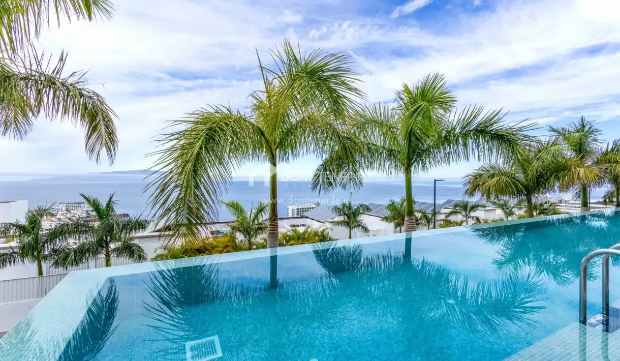 Piscina de Piso en venta en Santiago del Teide con Terraza, Trastero y Piscina