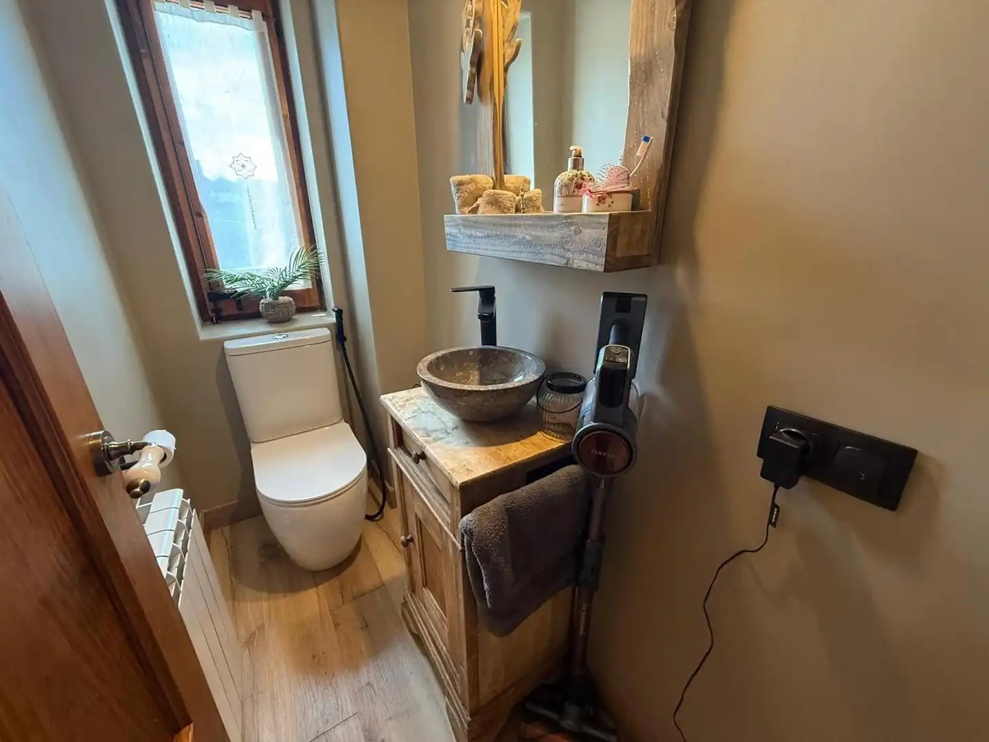 Baño de Casa o chalet en venta en Alp con Calefacción, Piscina y Piscina comunitaria
