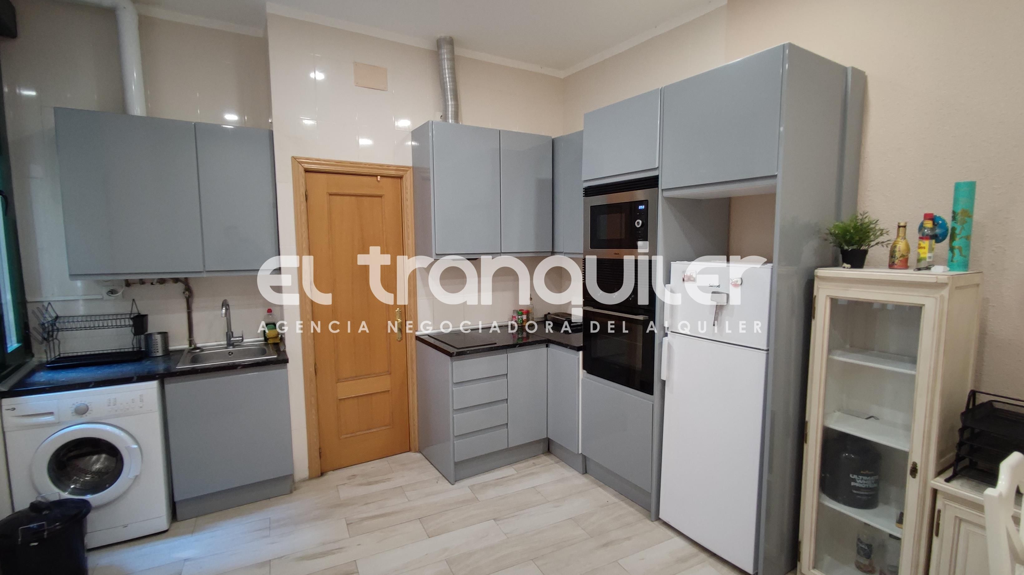Kitchen of Flat to rent in  Madrid Capital  with Furnished and Washing machine