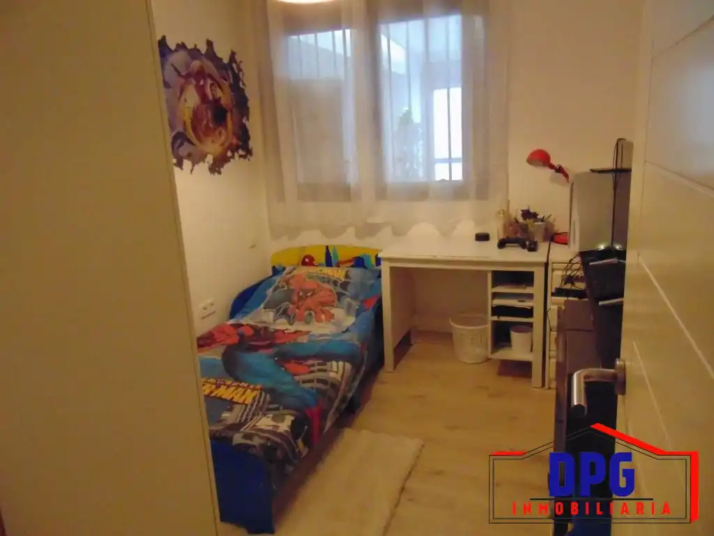 Habitación de Piso en venta en Garrucha con Aire acondicionado, Trastero y Piscina comunitaria