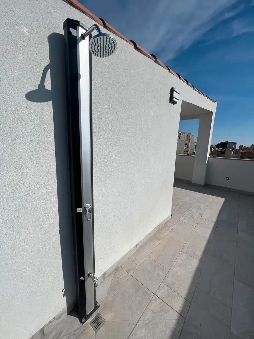 Balcony of Attic for rent in Centre