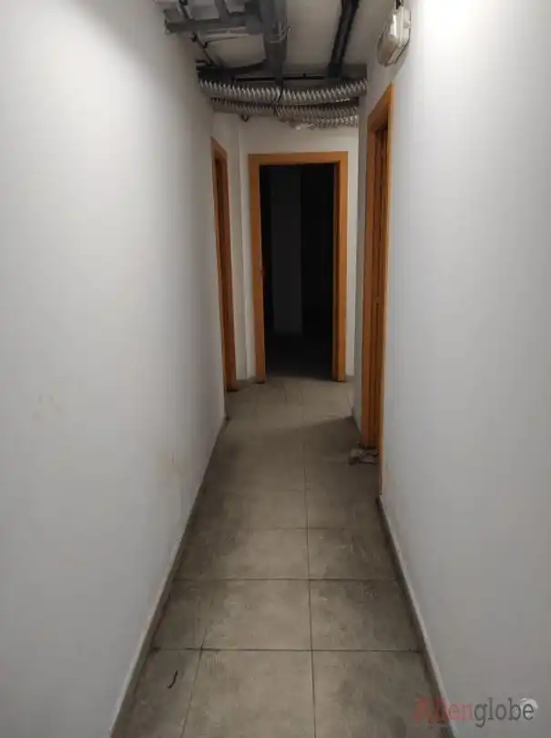 Local de alquiler en Oviedo  con Aire acondicionado