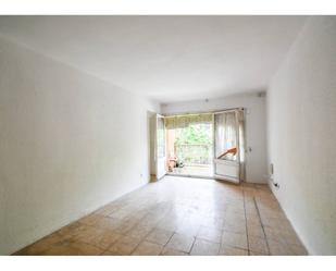 Living room of Flat for sale in Barberà del Vallès  with Balcony