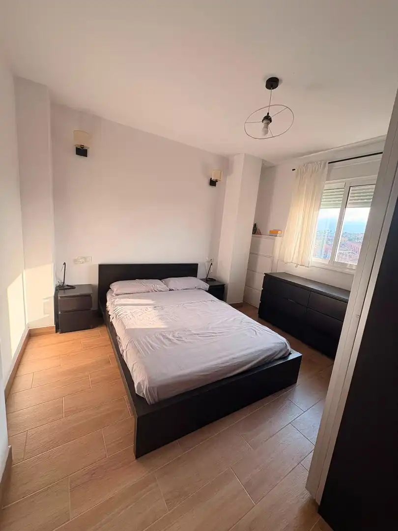 Habitación de Piso en venta en Algeciras con Terraza, Trastero y Balcón