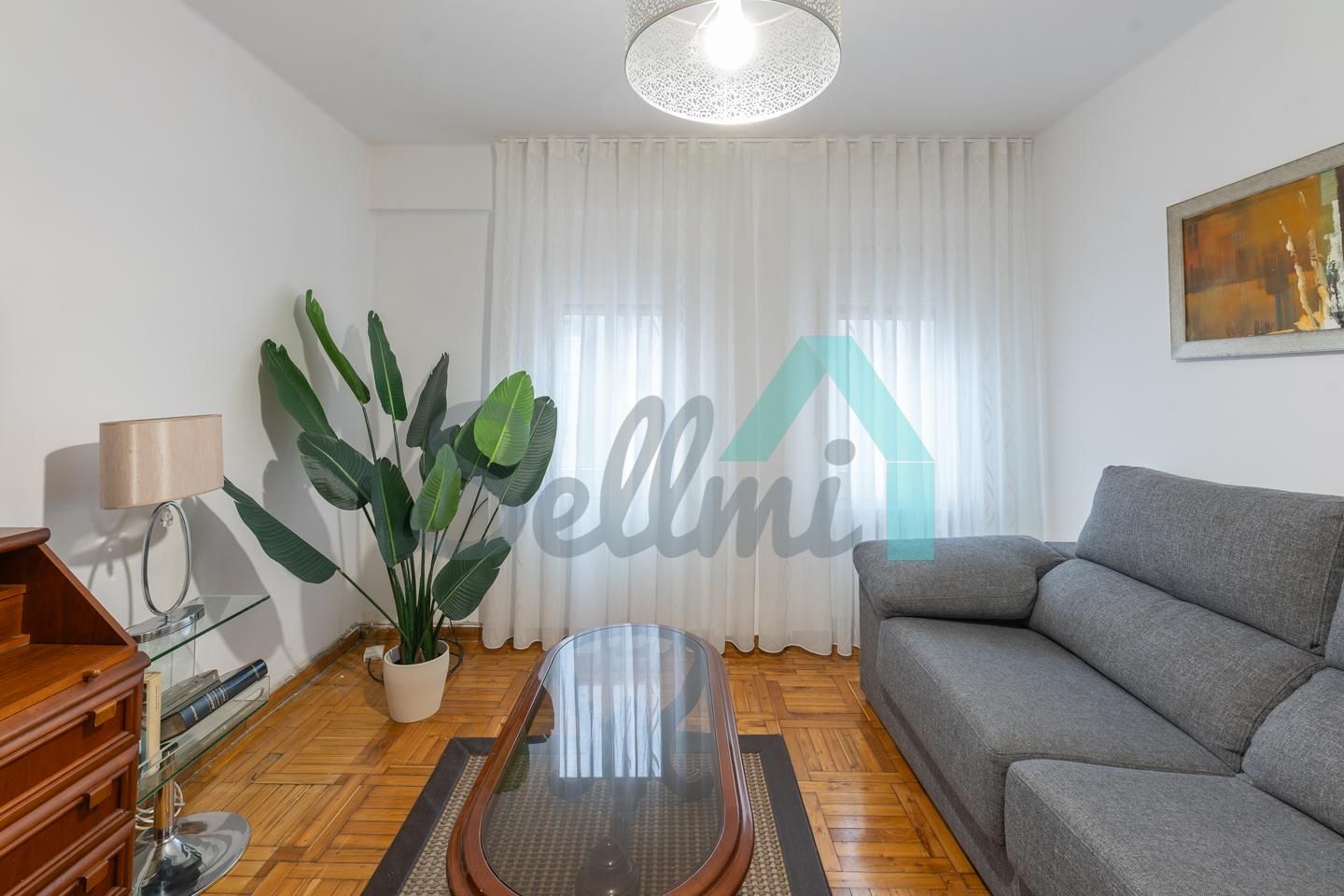 Living room of Flat to rent in Oviedo   with Heating, Parquet flooring and Furnished