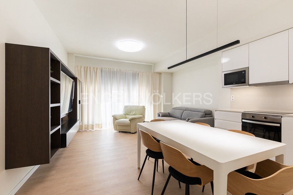 Sala d'estar de Pis de lloguer en  Valencia Capital amb Aire condicionat, Calefacció i Traster